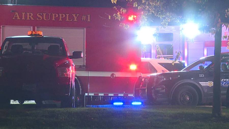 fisherman-dies-after-falling-into-lake-erie-near-edgewater-park:-fire-officials