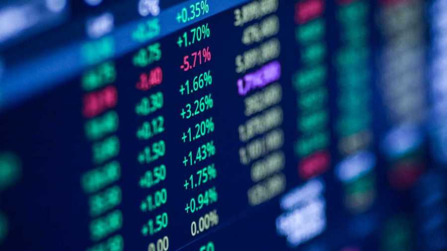 amazon-carries-wall-street-to-finish-of-winning-week-and-month