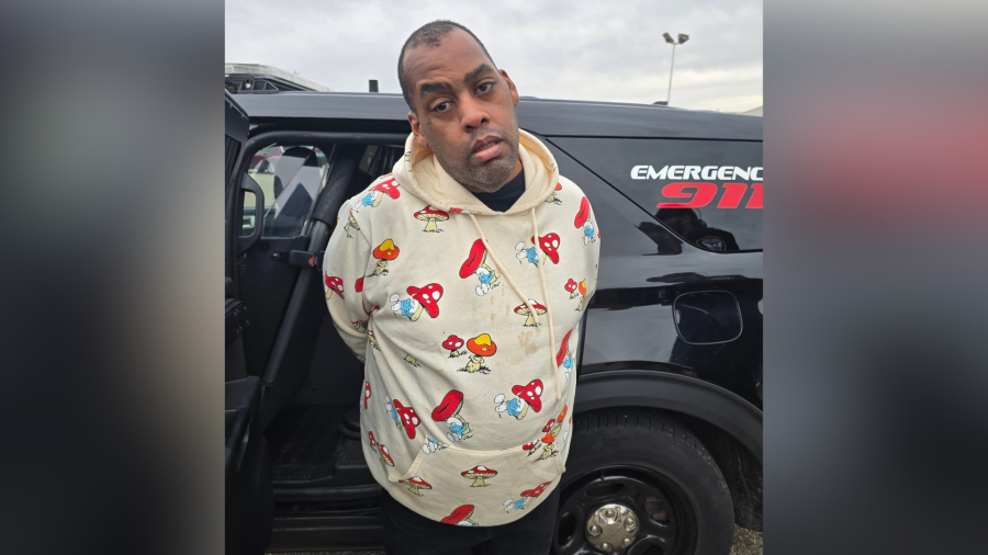 man-accused-of-robbing-alliance-bank,-asks-to-keep-some-money