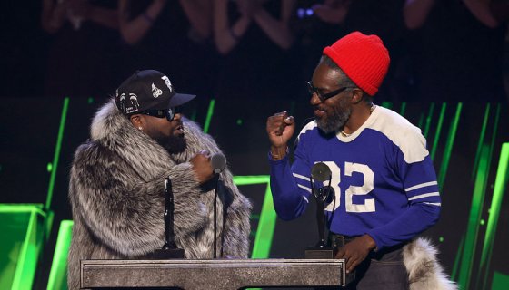 outkast-inducted-into-rock-&-roll-hall-of-fame,-andre-3000-gets-emotional