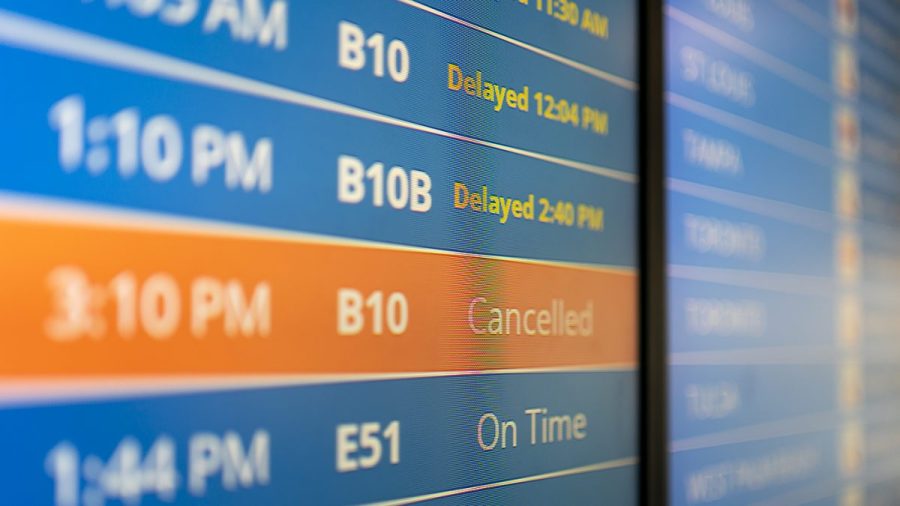 flight-reductions-increase-to-6%-on-tuesday