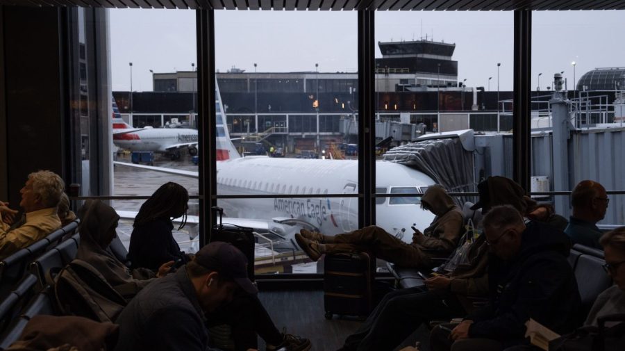 almost-1,200-cancellations-early-tuesday-as-shutdown-flight-cuts-rise-to-6-percent-rate