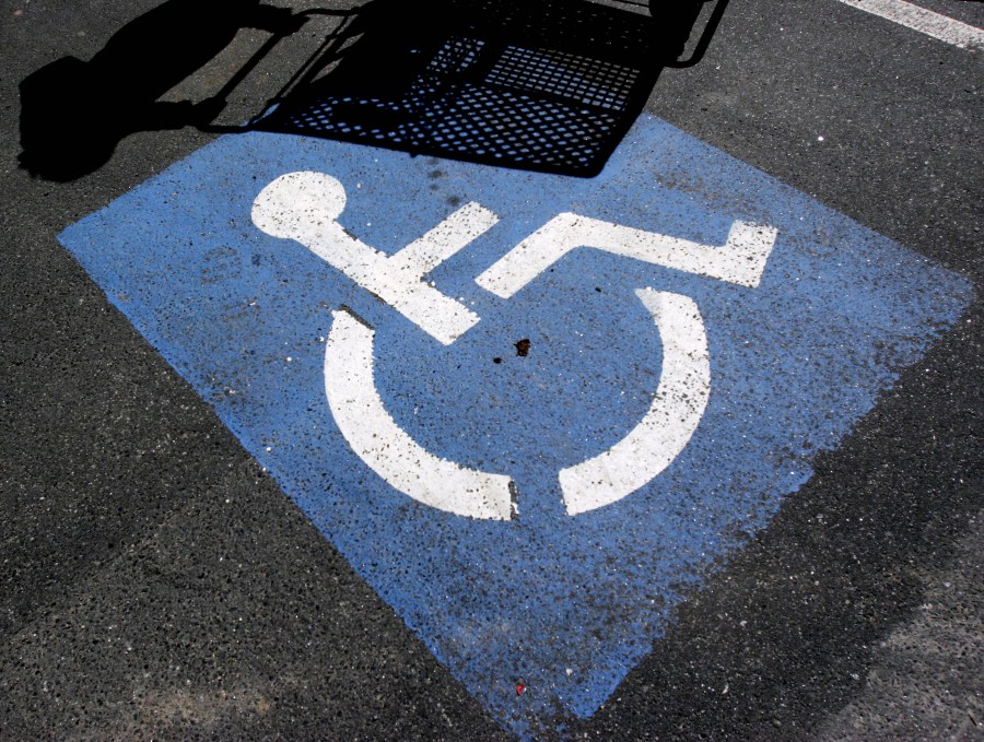 ohio-bill-to-grant-pregnant-women-accessible-parking-draws-supporters,-critics
