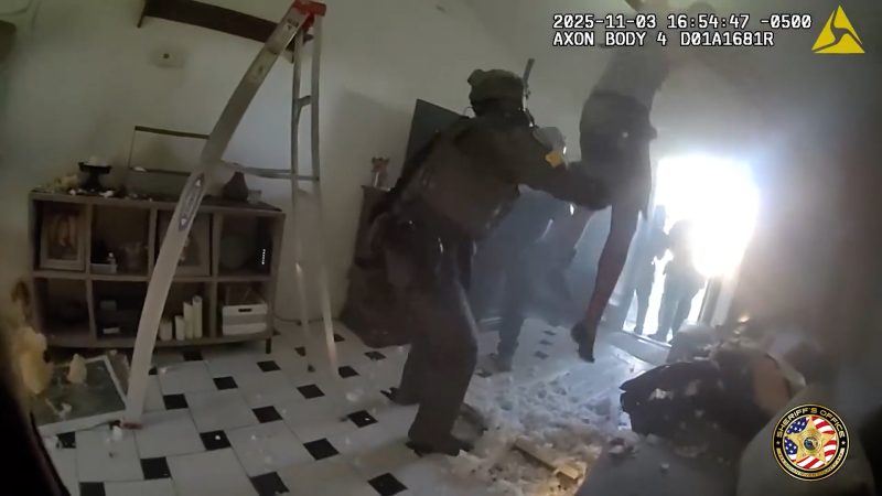 video:-florida-man-falls-through-ceiling-‘into-the-arms’-of-swat