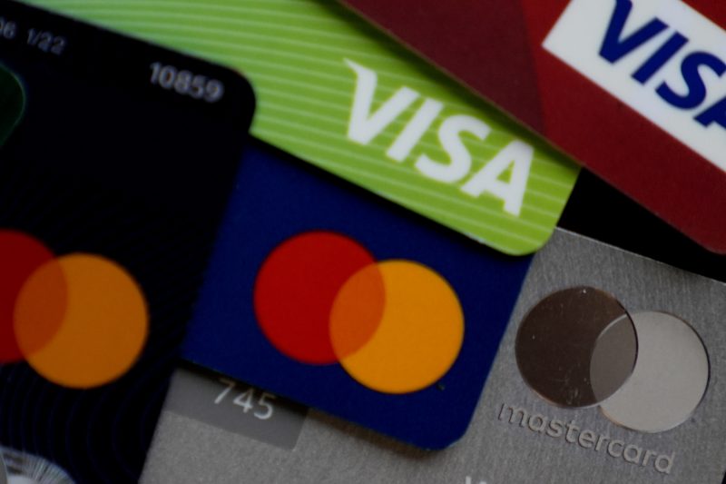 here’s-how-the-visa,-mastercard-swipe-fee-settlement-could-affect-you