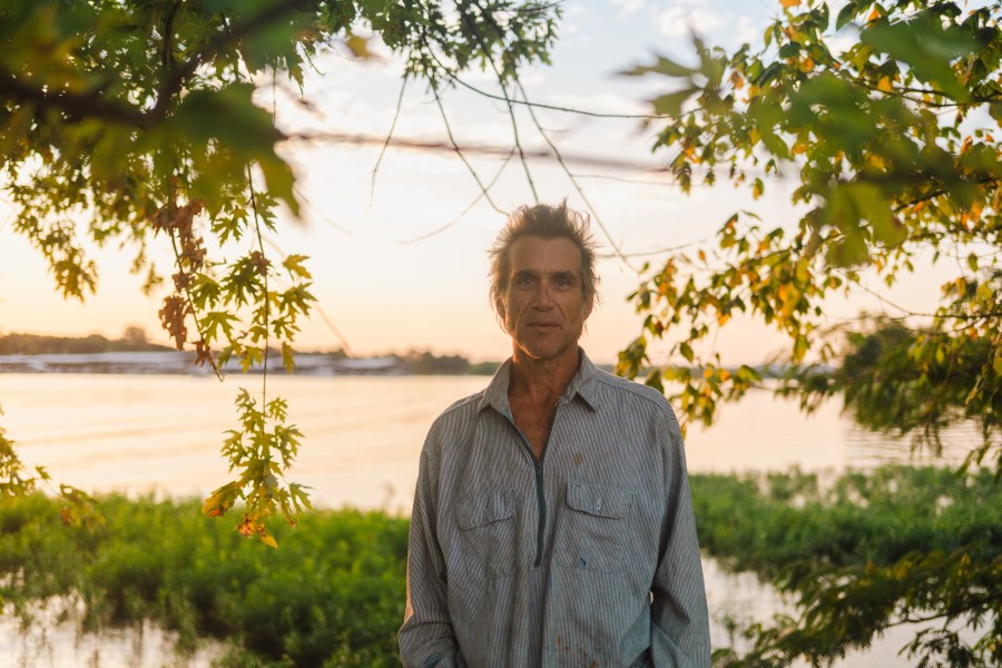 americana-troubadour-todd-snider,-alt-country-singer-songwriter,-dies-at-59