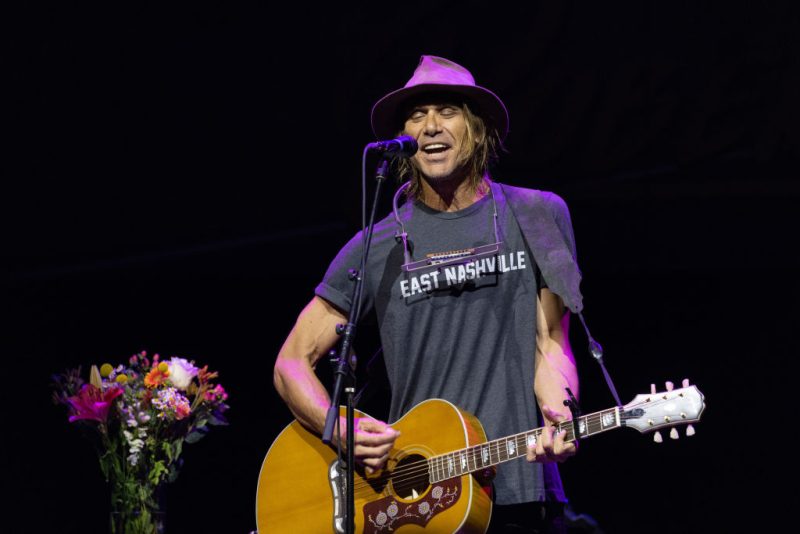 musician-todd-snider-dead-at-59-following-assault,-arrest-in-utah