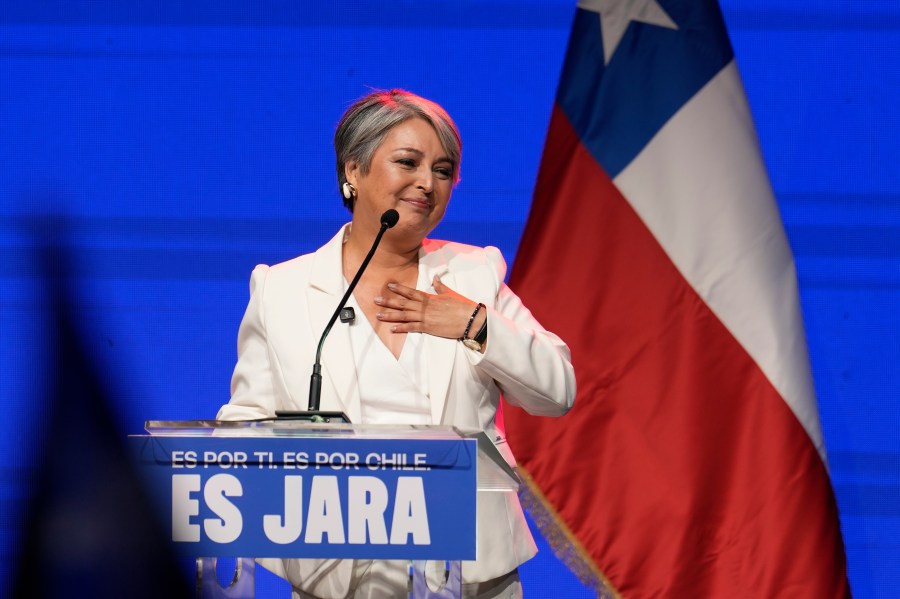 chile’s-presidential-race-headed-to-tense-runoff-between-communist-and-hard-right-candidates