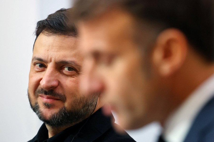 ukraine-plans-to-buy-up-to-100-rafale-warplanes-and-air-defense-systems-from-france