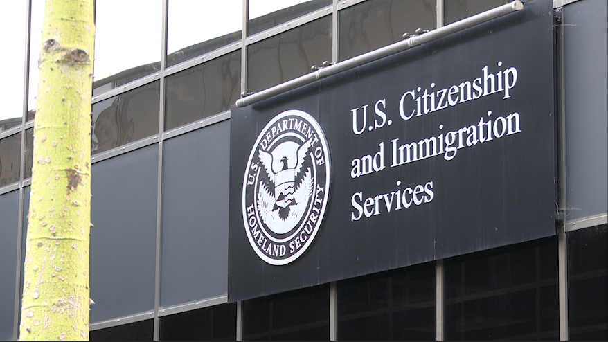border-report-live:-ice-agents-arresting-us-citizenship-applicants-during-appointments