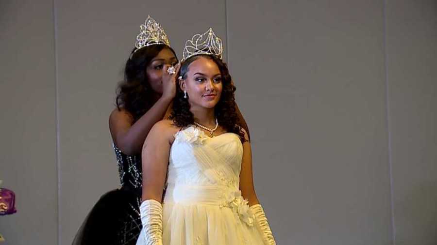 junior-civic-league-to-hold-annual-cinderella-ball