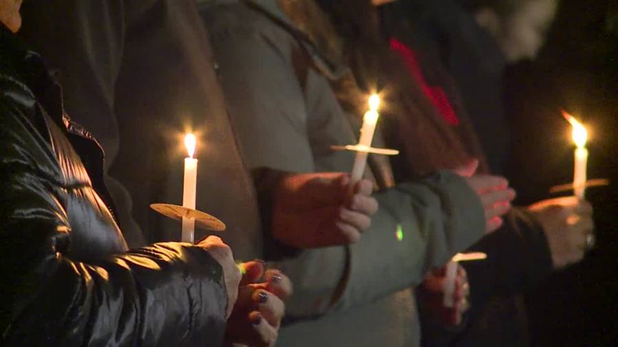 candlelight-vigil-for-14-year-old-ohio-girl-shot-to-death-in-wooded-area