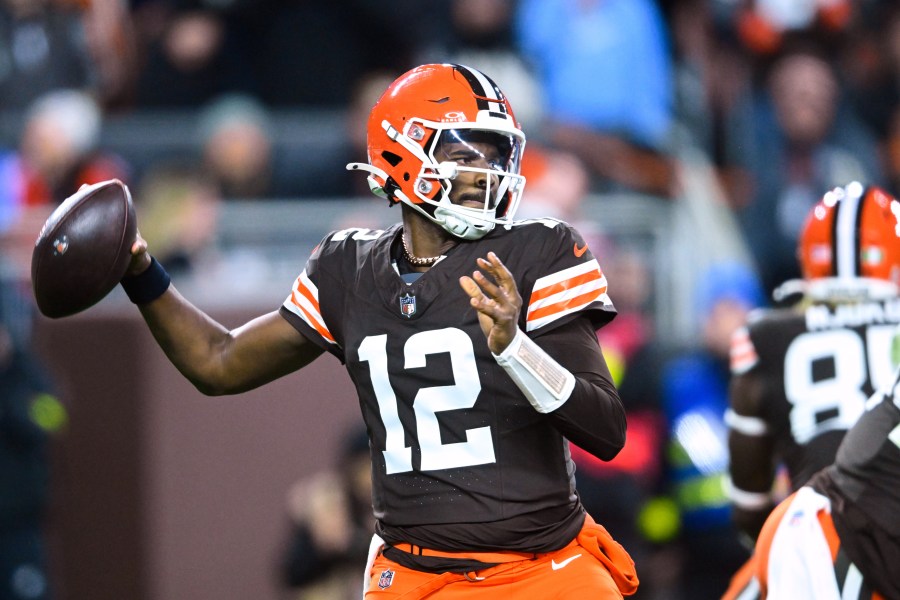browns-officially-announce-starting-qb-for-sunday