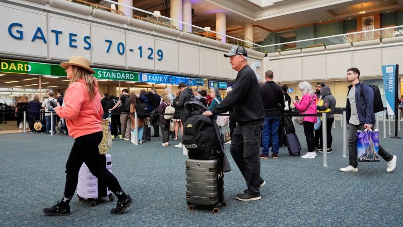 trump-official-wants-us-to-dress-with-‘respect’-on-planes.-what-does-that-mean,-exactly?