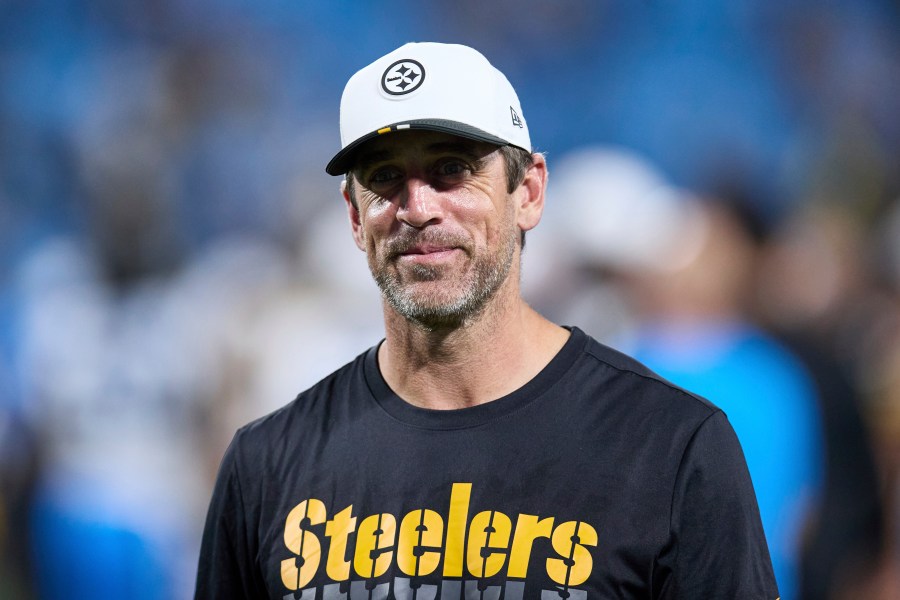 steelers-update-playing-status-of-qb-aaron-rodgers