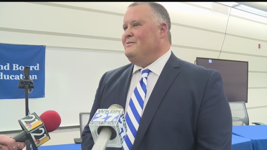 poland-schools-superintendent-retiring-after-cancer-diagnosis