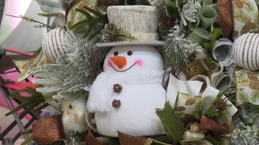 holiday-craft-show-benefits-junior-fair