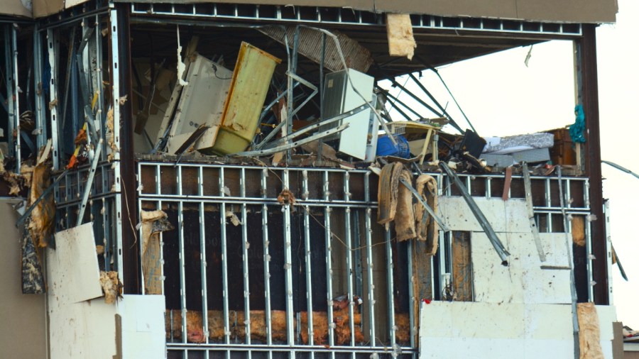 lakeside-realty-accepting-donations-to-help-phoenix-house-residents