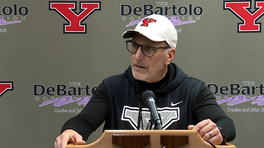 battle-of-the-‘y’s:-penguins-look-to-continue-home-playoff-win-streak-against-yale