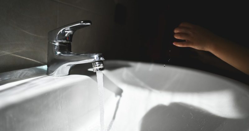 fluoride-in-drinking-water-doesn’t-strain-children’s-iq-levels:-study