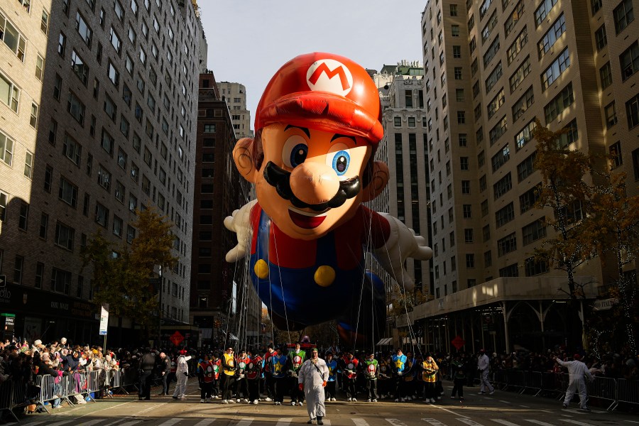 macy’s-thanksgiving-day-parade-brings-pac-man-and-labubu-to-manhattan