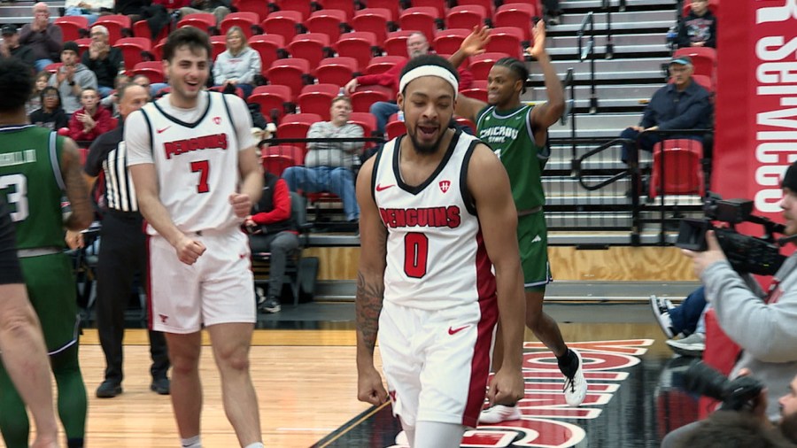 ysu-cruises-to-blowout-win-over-chicago-state