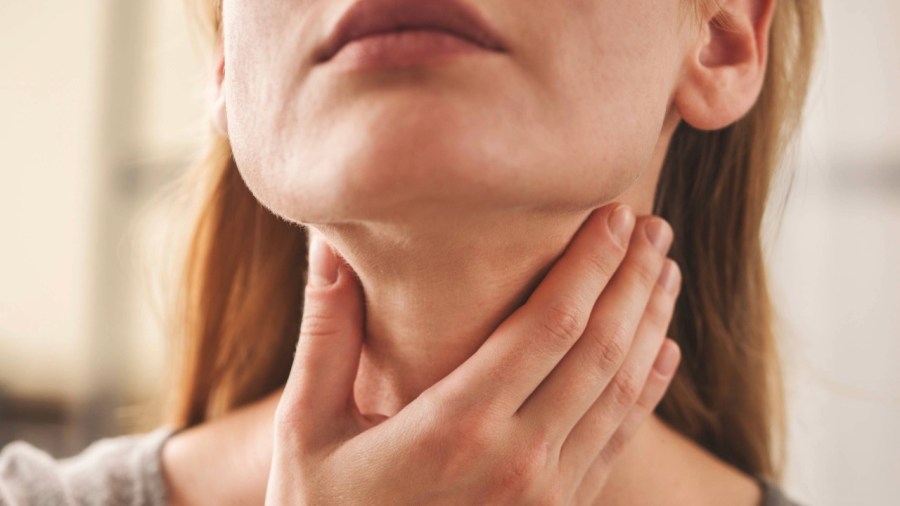 how-to-soothe-a-sore-throat