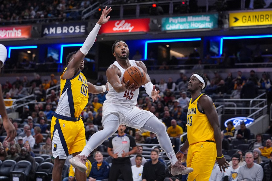 mitchell-scores-43-as-cavaliers-top-pacers-135-119