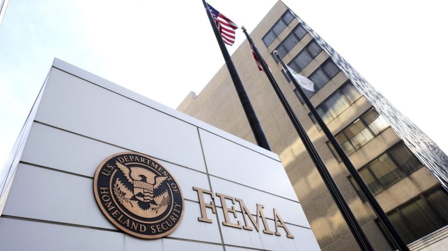 fema-employees-who-signed-letter-critical-of-trump-unsuspended,-then-resuspended