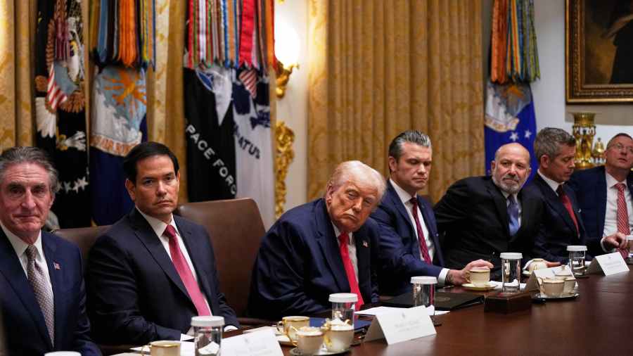 trump-targets-minnesota’s-somali-community-with-harsh-words-and-policies
