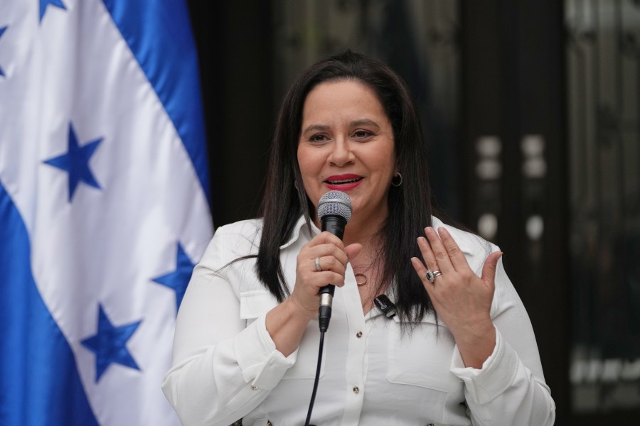 ex-honduras-president-hernandez-thanks-trump-in-first-message-since-release