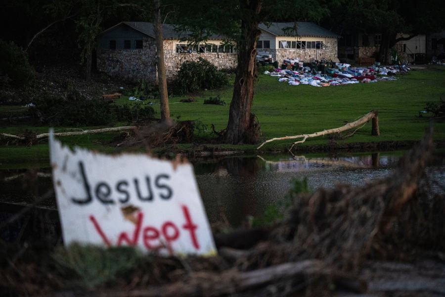 911-calls-from-texas-floods-reveal-chaotic-and-desperate-pleas-for-rescues