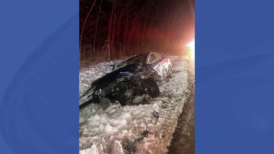 3-hurt-in-trumbull-county-crash