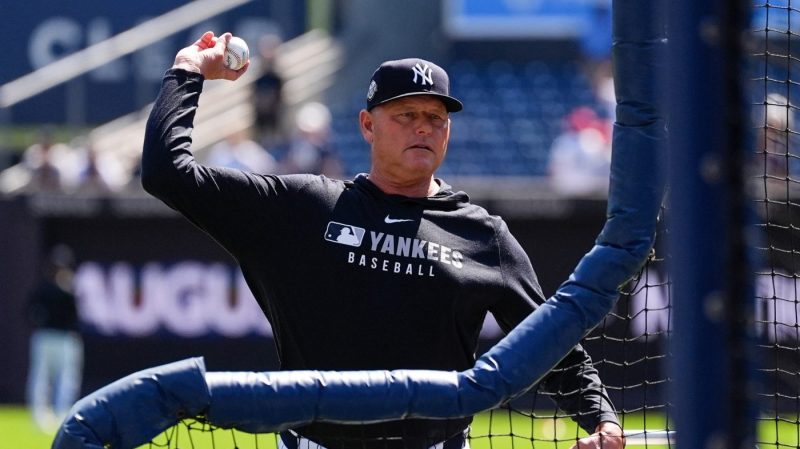 trump-pushes-for-baseball-hall-of-fame-to-admit-roger-clemens