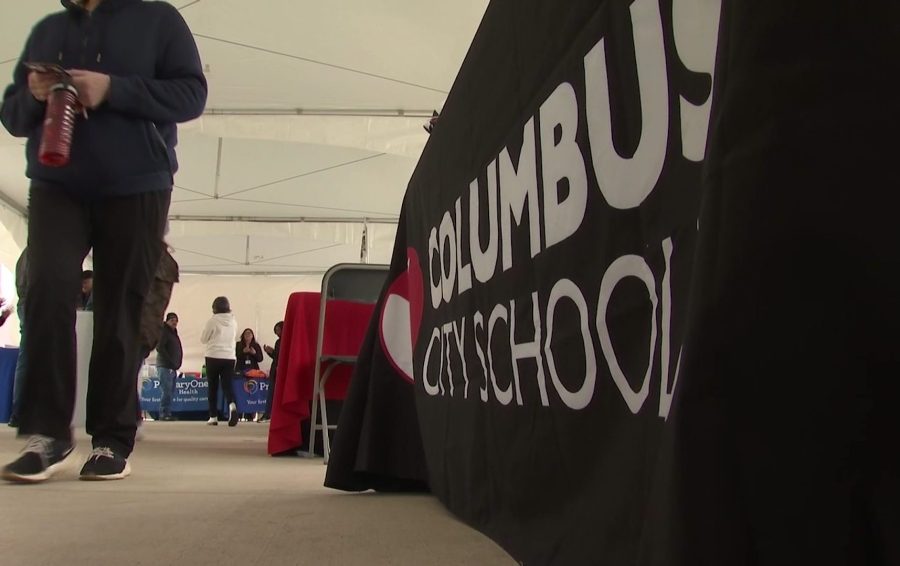 parents-concerned-after-teacher-allegedly-made-first-graders-rub-his-feet