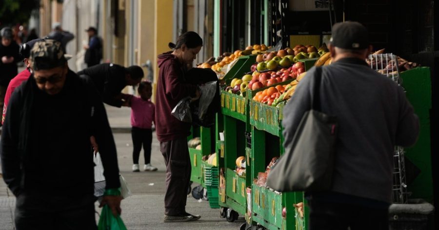 tariffs-have-cost-us.-households-$1,200-each-since-trump-returned-to-white-house,-democrats-say