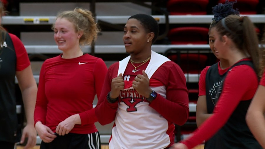 why-five-male-students-practice-with-ysu-women’s-hoops