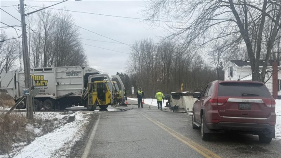 woman-injured-in-crash-with-dump-truck-in-vienna