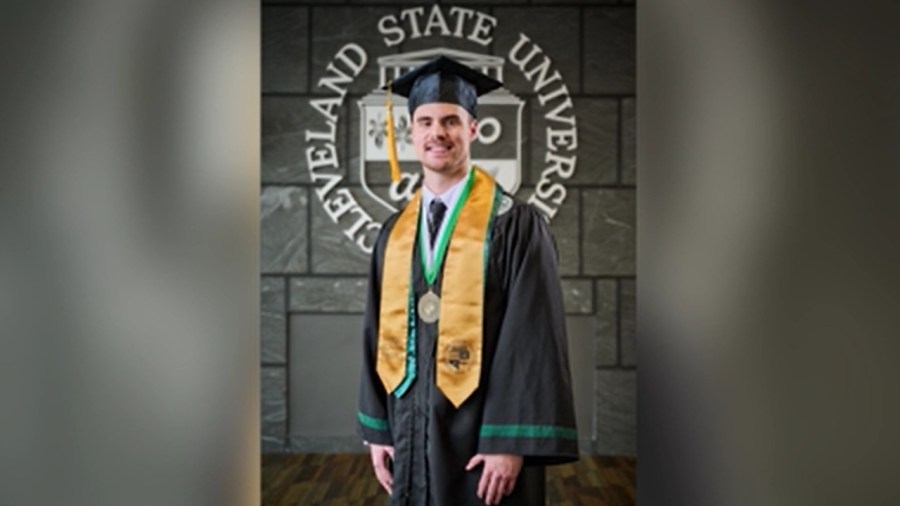 niles-alum-graduates-top-of-class-at-cleveland-state.