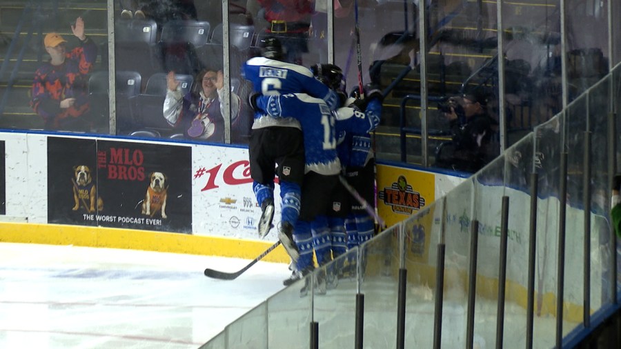 phantoms-score-2-quick-goals-in-first-to-edge-lancers