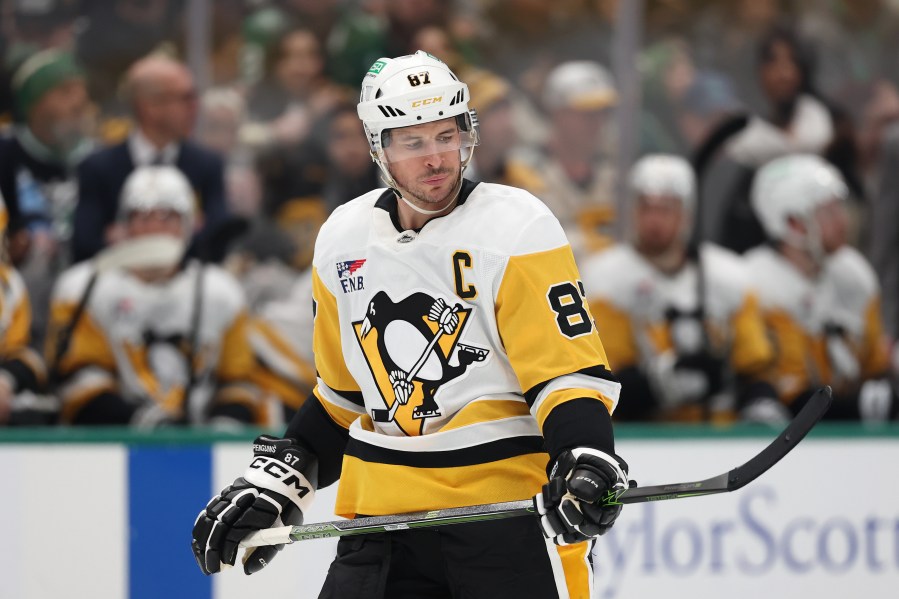 mammoth-net-ot-winner-in-comeback-over-penguins