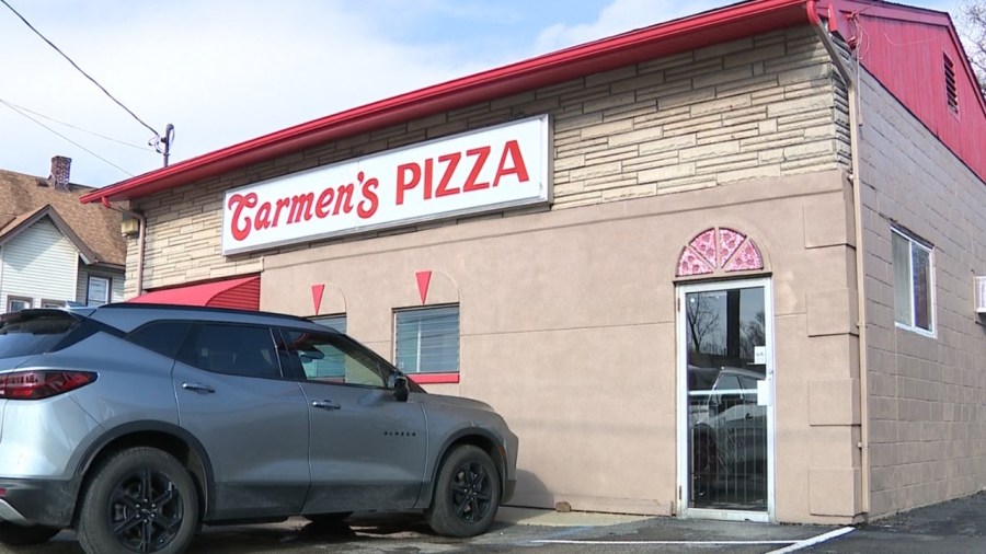 popular-pizza-spot-reopening-in-warren