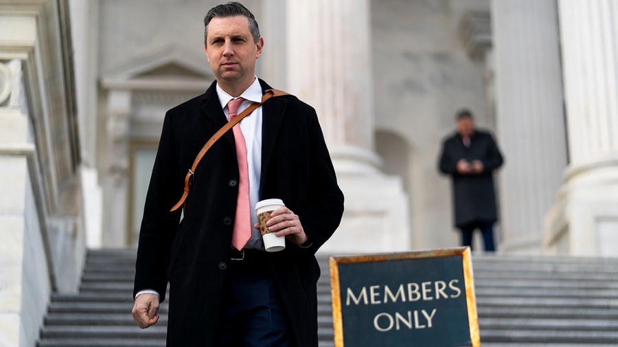 democrats-to-introduce-stock-trading-discharge-petition-next-year