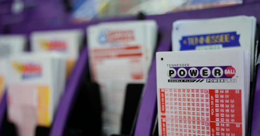 better-luck-next-time:-powerball-climbs-to-$1.5-billion