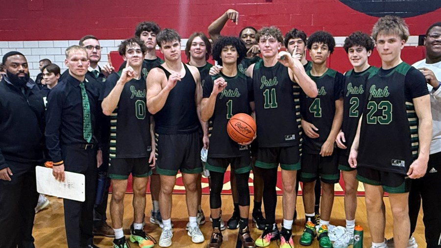 gunther’s-monumental-night-lifts-ursuline-past-canfield