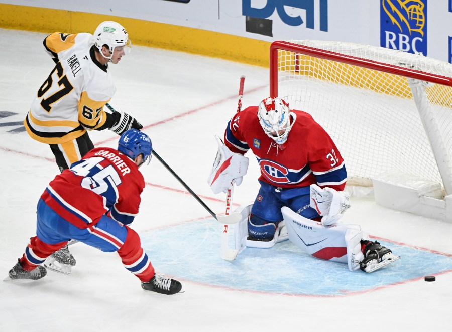 former-phantom-gets-1st-nhl-shutout,-canadiens-down-pens