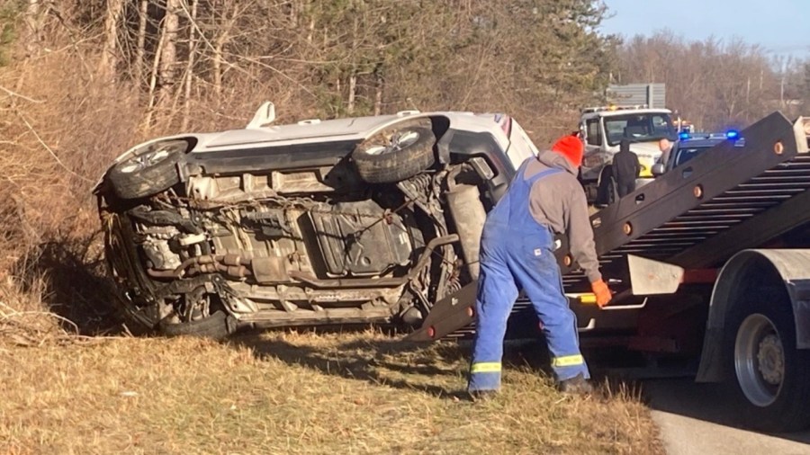 highway-patrol-investigating-rollover-crash