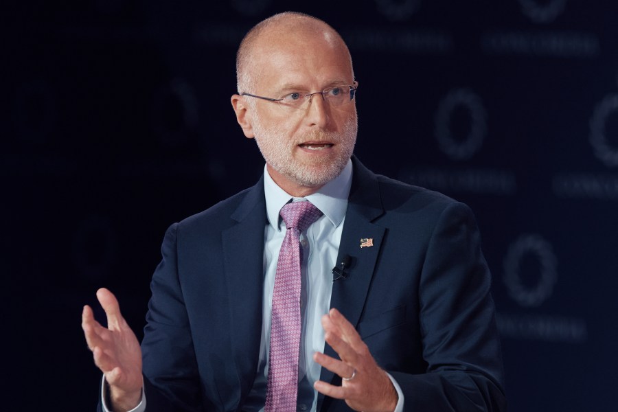 fcc-bans-new-chinese-made-drones,-citing-security-risks