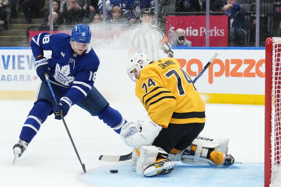 nylander-lifts-maple-leafs-over-penguins-6-3