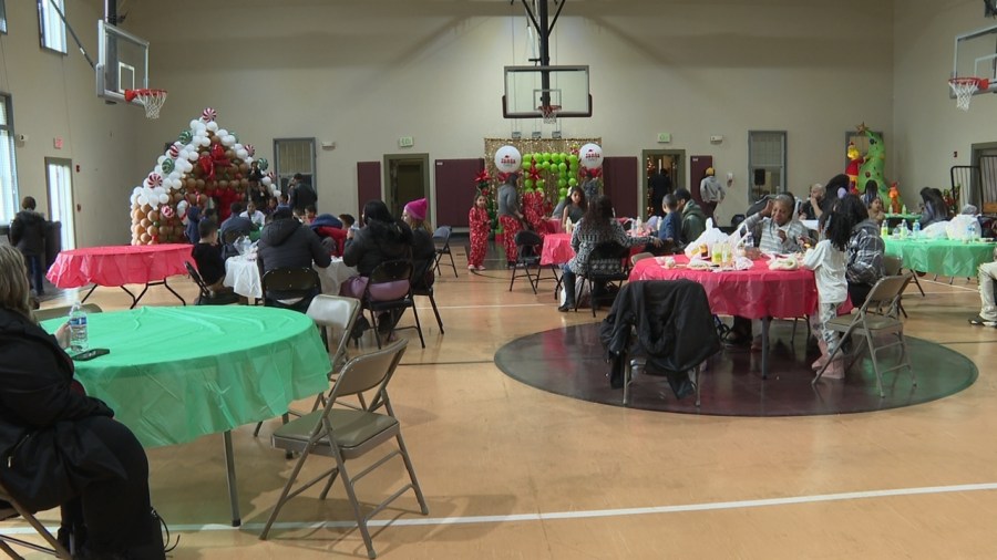 giveaway-ensures-kids-have-a-gift-this-christmas